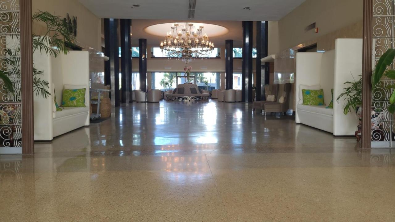 Sherry Frontenac Oceanfront Miami Beach Eksteriør bilde